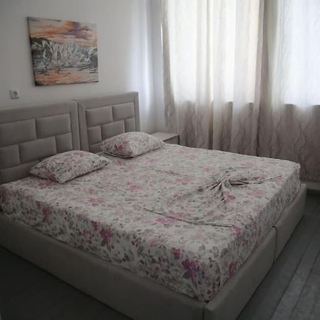 Cityscape Saranda Kültér fotó